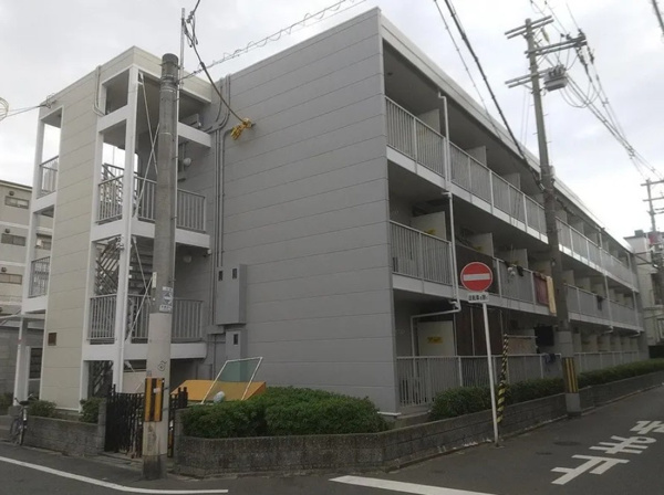 レオパレススリーアローズの画像