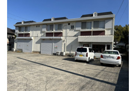 旭信　Ａ棟の外観