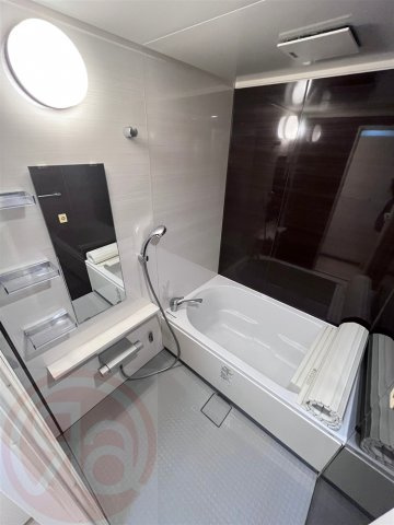 ノイメゾン京町堀の浴室