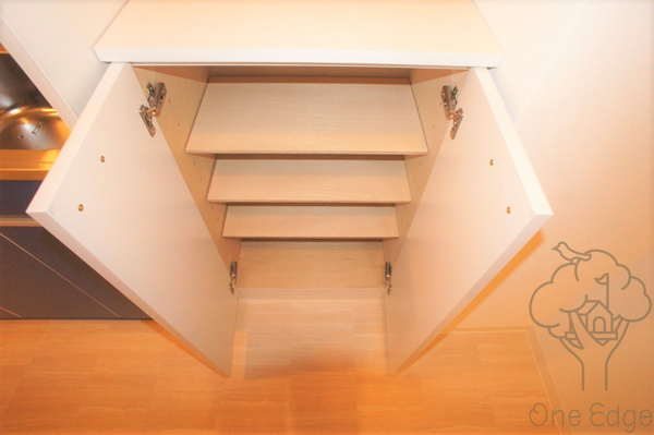 ルミエール安堂寺の玄関