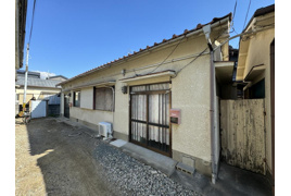 上ノ島町1丁目テラスハウスの外観