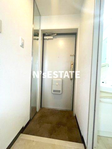 コルベーユダフトの玄関