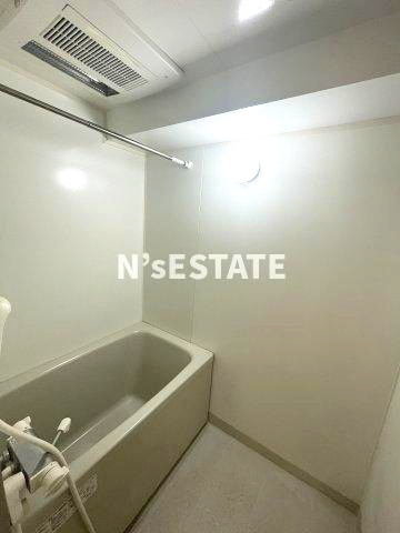 コルベーユダフトの浴室