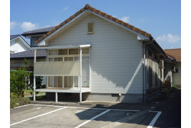 クラハウスの外観