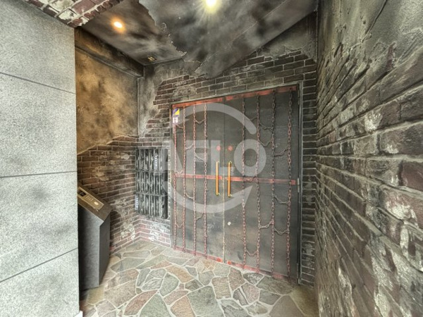 ZEUS 20XXのエントランス