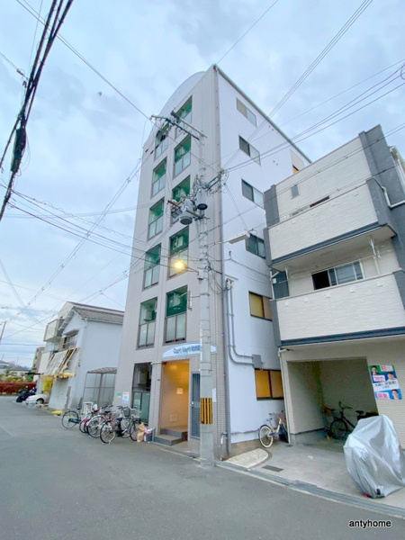 コートヴィエール新大阪　仲介手数料無料の外観