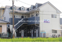 パトリエ加納Ⅰの外観