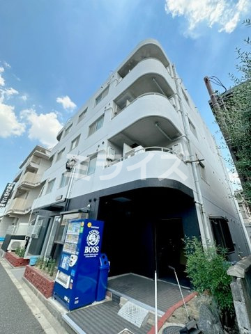 カンフォート吹田の外観