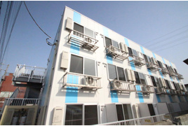 アッソルッソの外観