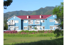 ベルシャイン柏原の外観