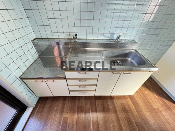 【エクシード西大津のキッチン】