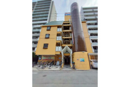 エステマール大阪城の外観