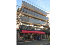 清水ビルの外観