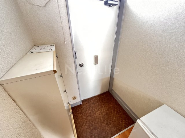 ドリームハウス鶴川の玄関