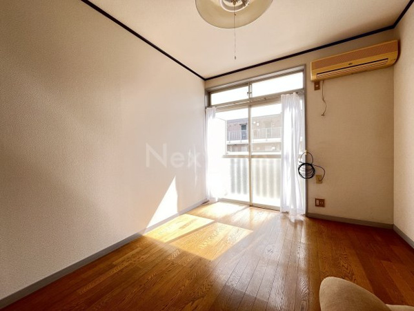 ドリームハウス鶴川の洋室