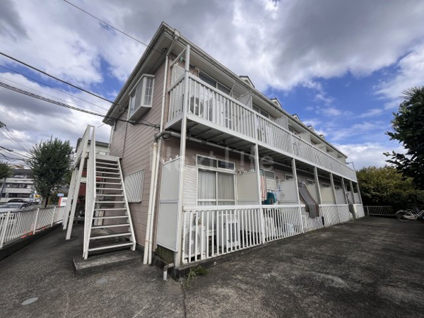 ドリームハウス鶴川の外観