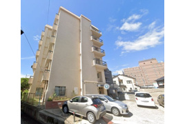 金沢ハイツの外観