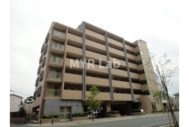 大野城市下大利のマンションの外観