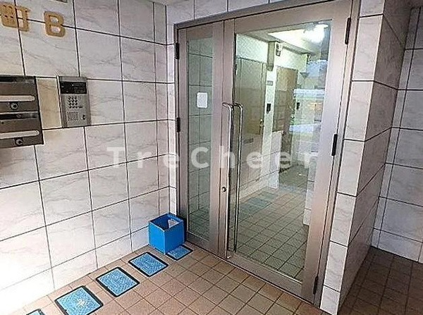 シャンテ板橋本町Bのエントランス