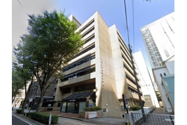 横浜市中区日本大通の事務所の外観