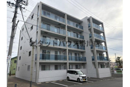 菊川市堀之内のアパートの外観