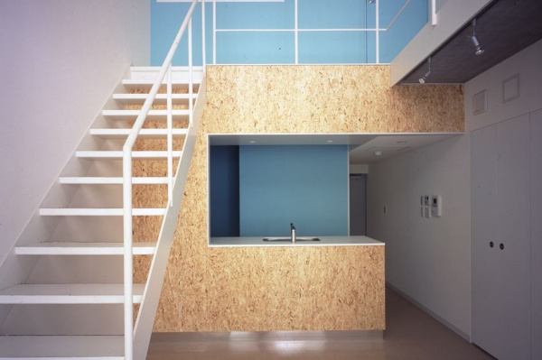 【ＮＡＧＯＹＡ　ＦＬＡＴの内装】