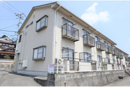 山城コーポＢ号棟の外観