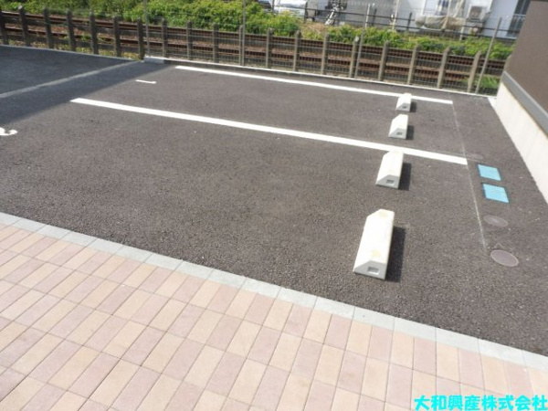【OHANA HOUSE（オハナハウス）の駐車場】