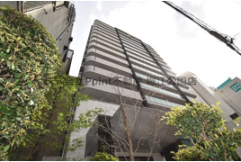 大阪市中央区西心斎橋のマンションの外観