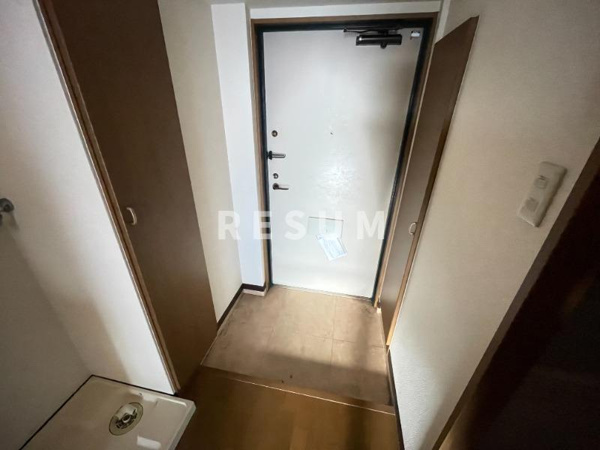 フォレストⅡの玄関