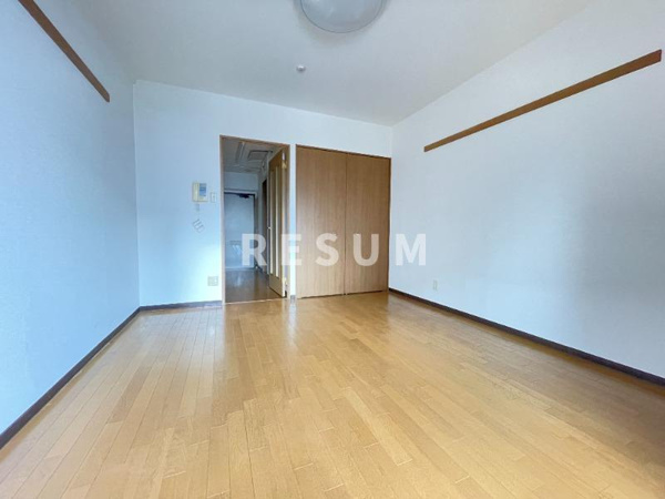 フォレストⅡの居間