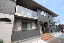 北本市東間のアパートの外観