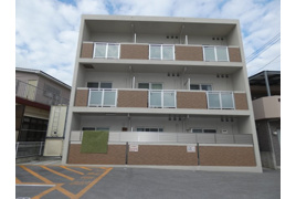 ニューリバーの外観