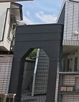 スリーウッド幕張のエントランス