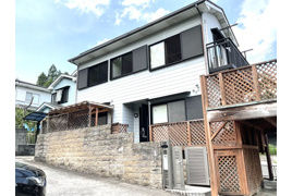 名張市安部田貸家の外観