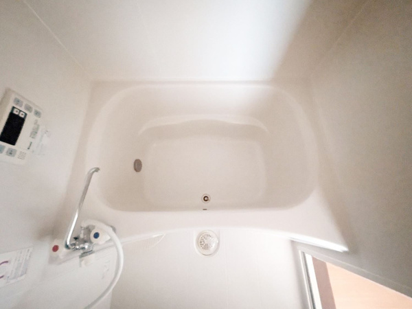 【ユーハウスＤ棟の浴室】