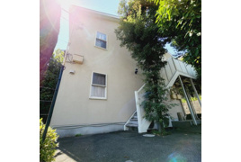 横浜市青葉区桜台のアパートの外観