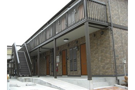 グランパルク・コーズの外観