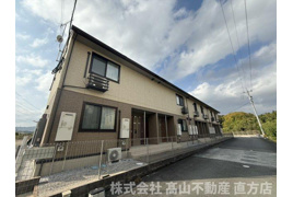 鞍手郡鞍手町大字新北のアパートの外観