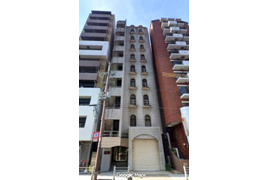 レイズ本町ビルの外観