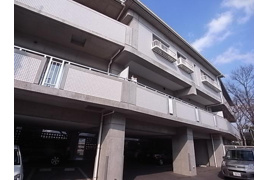 生駒市辻町のマンションの外観