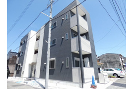 ノヴァ九重町の外観