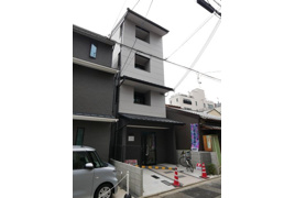 フラッティ千本下長者町の外観