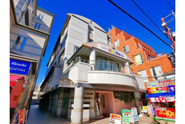 まあぁろ ビルの外観