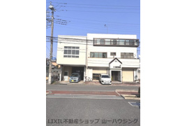 小川ビルの外観