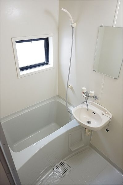 カーサ堀ノ内の浴室