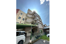 瀬戸山マンションの外観