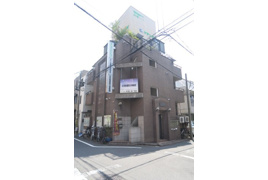 ケアンズ上板橋の外観