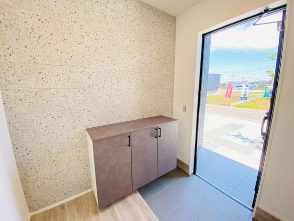 【事業用／菊陽町原水／原水駅南3号地の玄関】