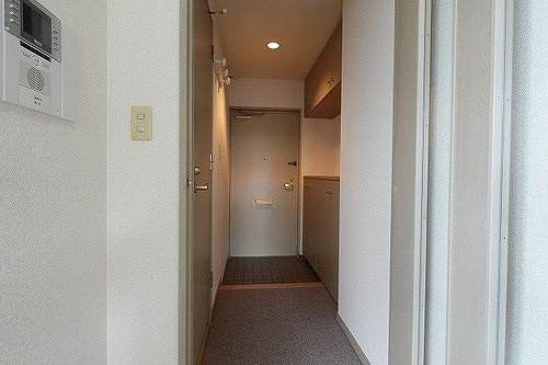 ライオンズマンション長町の玄関